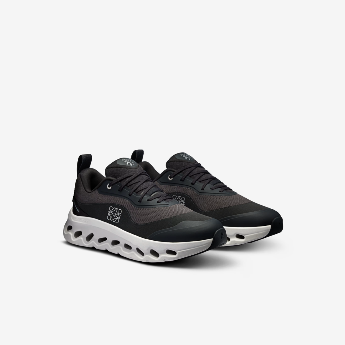 Cloudtilt × LOEWE 2.0 "Black"