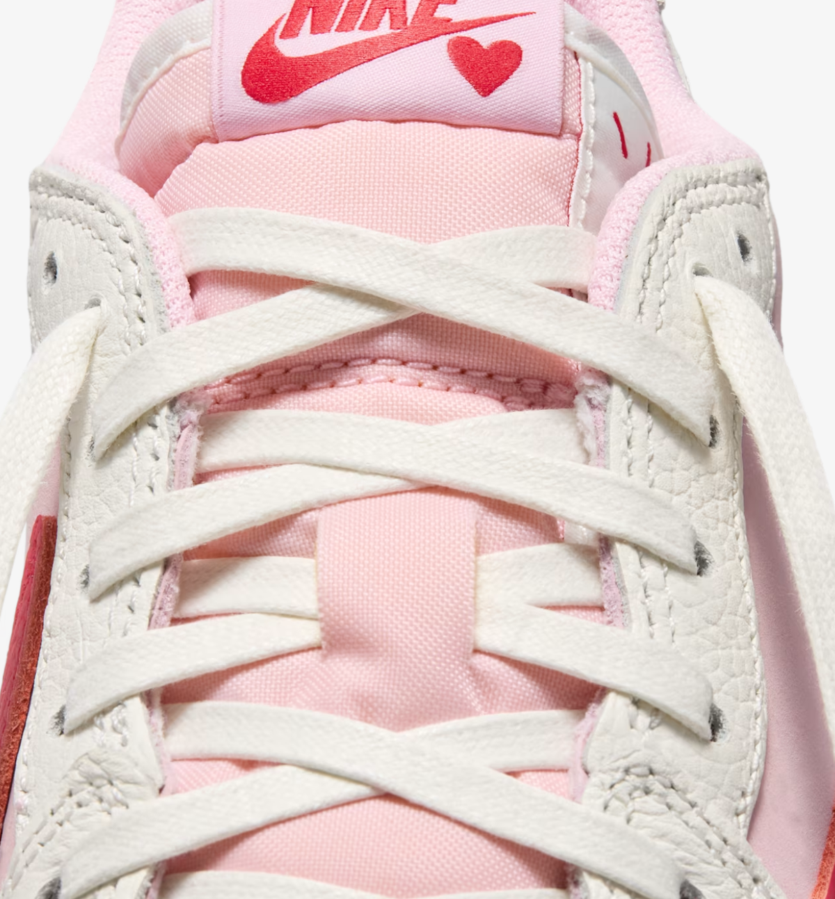 Jordan 1 Retro Low OG SP Travis Scott Sail Tropical Pink